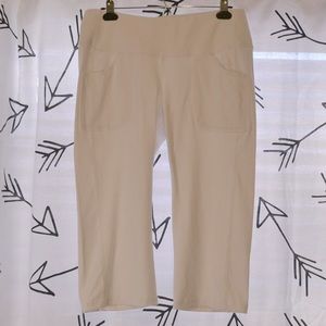 Jofit *WHITE* Sport Capri for Golf and Tennis